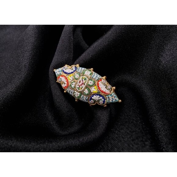 Rare Find Vintage 1940s Italian Signed Micro Mosaic Brooch - Picture 3 of 5